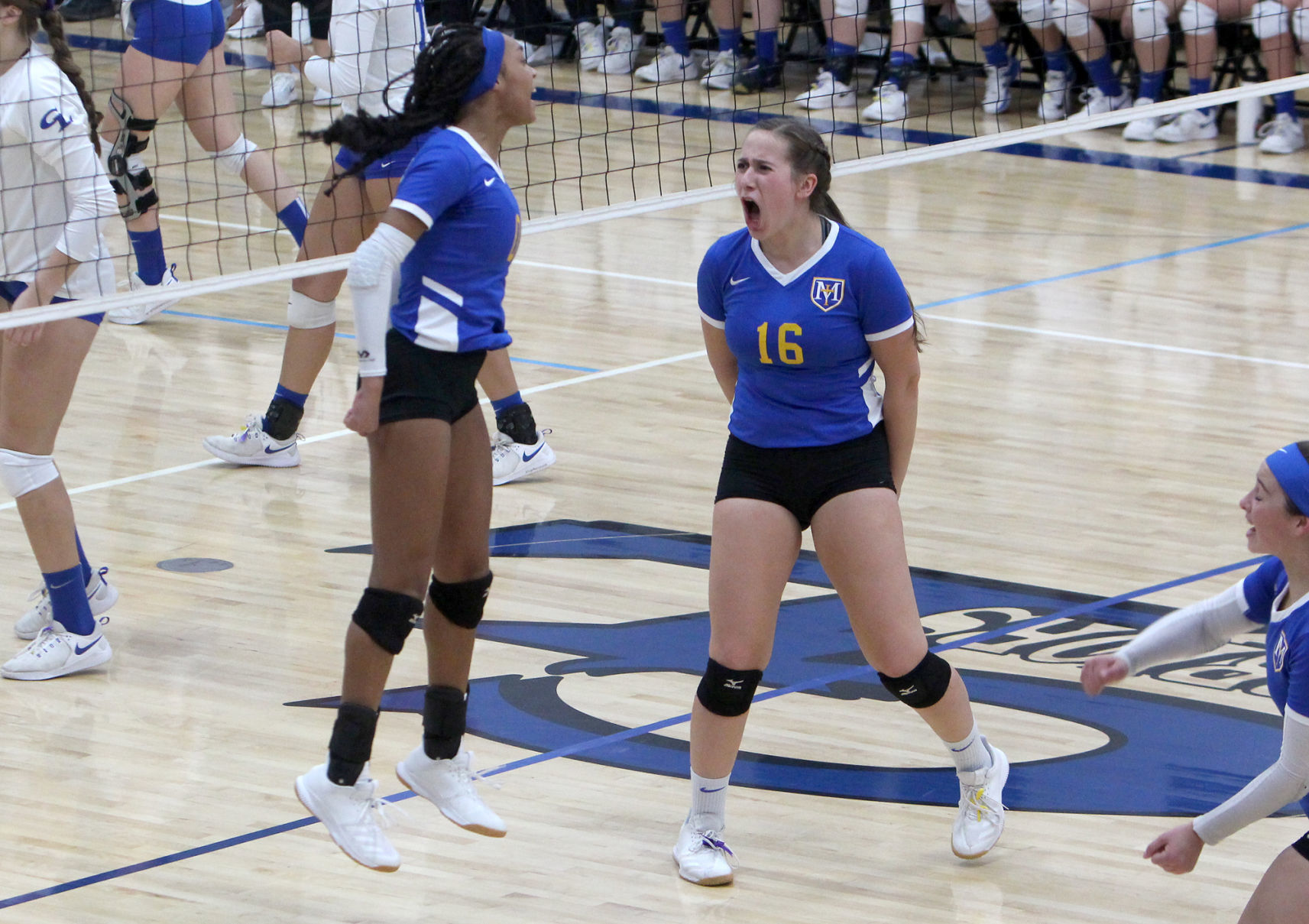 McDonell volleyball at Clear Lake 10-31-19